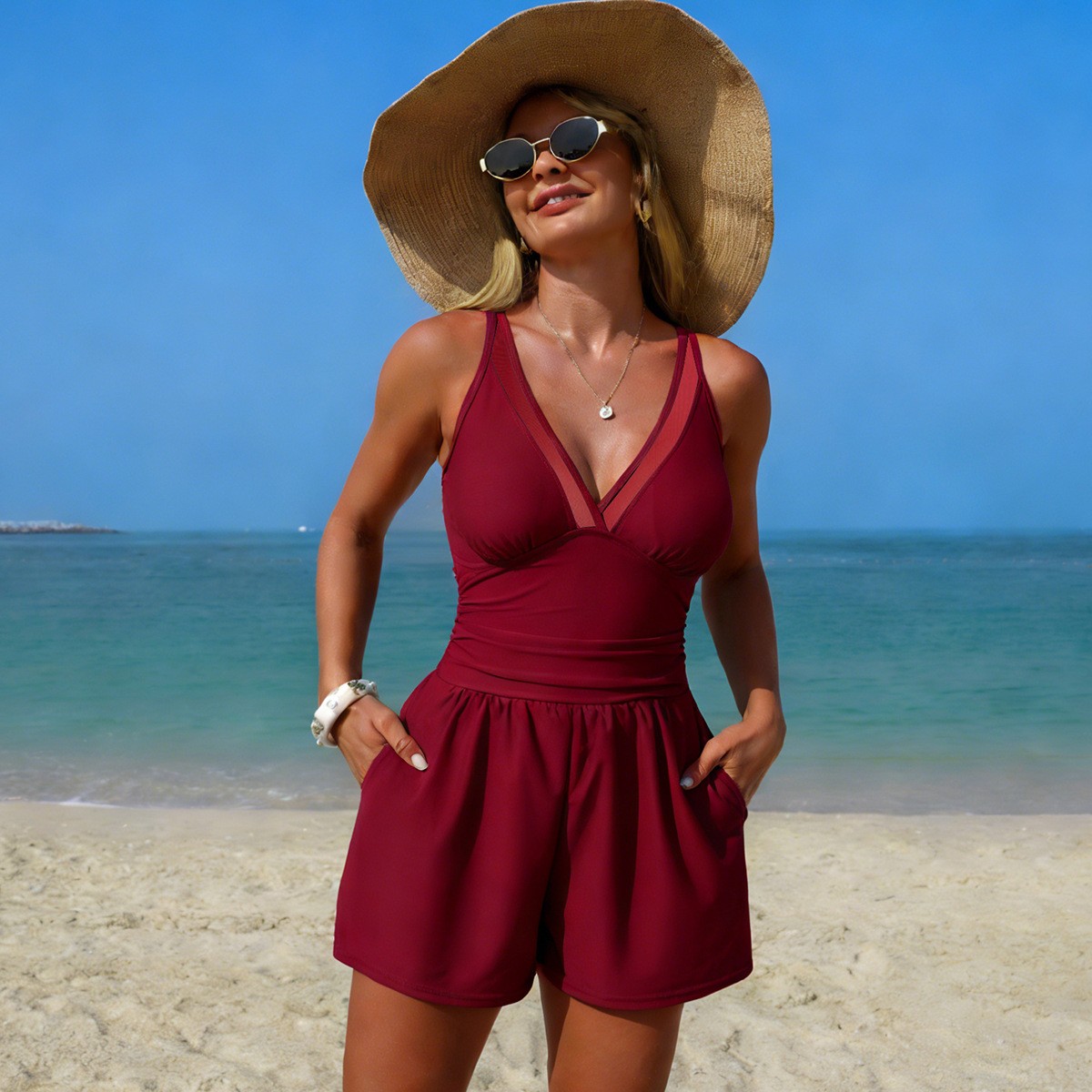 Black Solid Color Sleeveless V - Swimwear 评论和价格